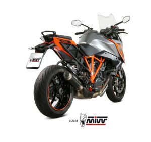 KTM_SUPERDUKE_1290_GT_16-_73KT018L2P_02_1280x1280