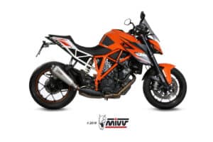 KTM_Superduke_1290_14-_73KT014LDRX_01_1280x1280